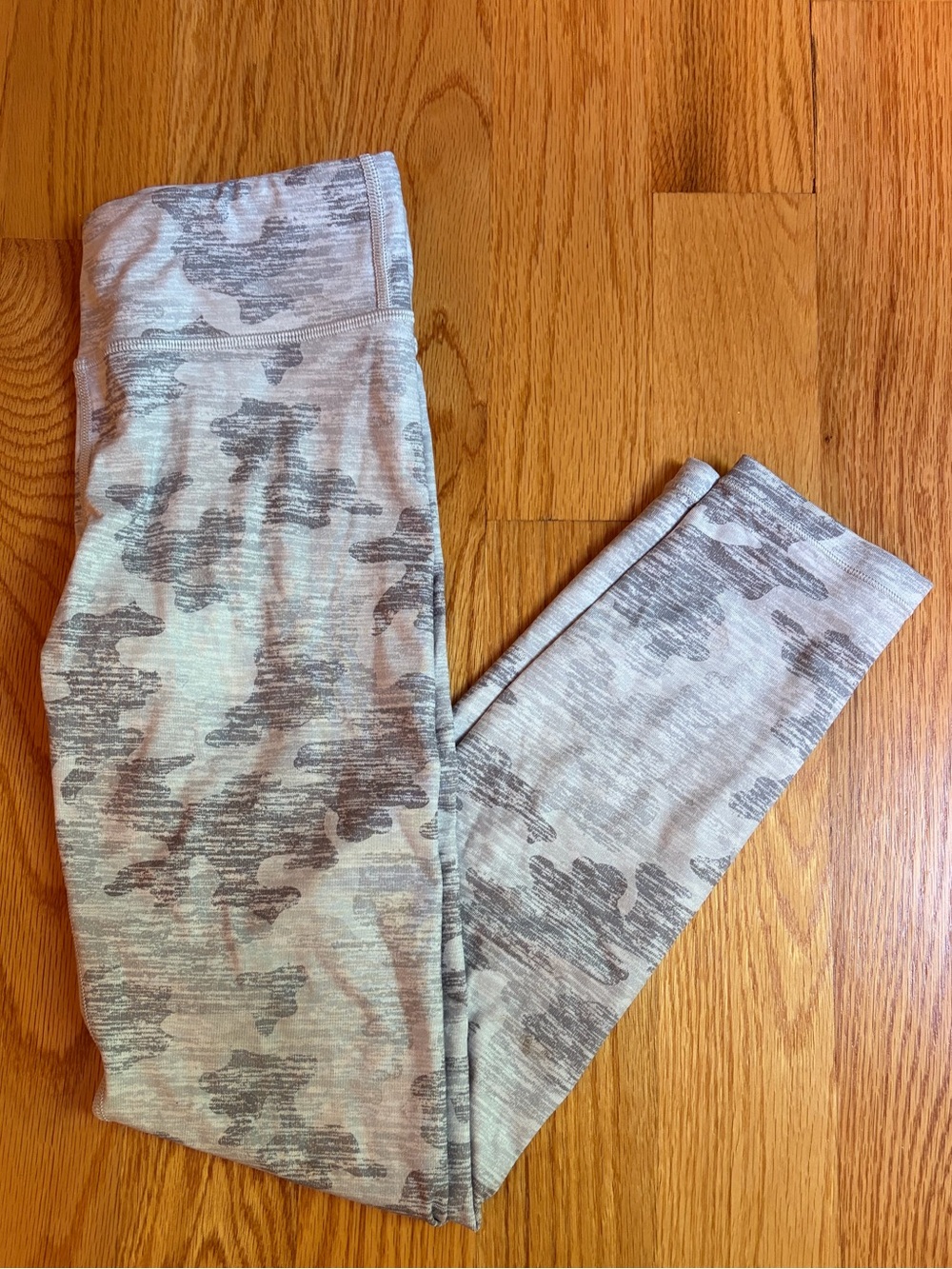 Athleta girl gray printed chit chat tight size XXL / 16